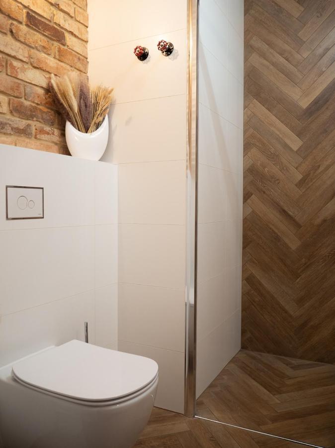 Brick House - Apartament Zoska Breslavia Esterno foto